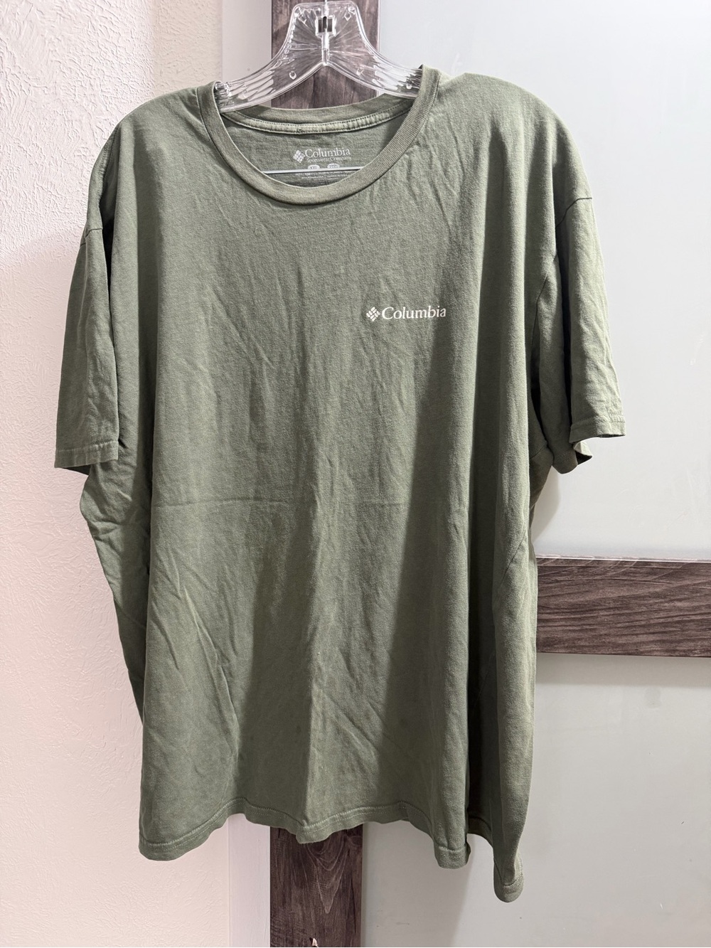 Columbia Men's Olive Green Short Sleeve Logo Tee